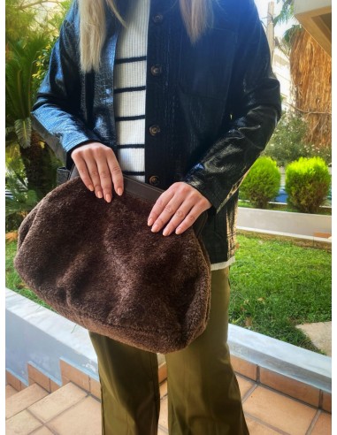 Καφέ Γούνινο Προβατάκι Clutch Καφέ Γούνινο Προβατάκι Clutch
